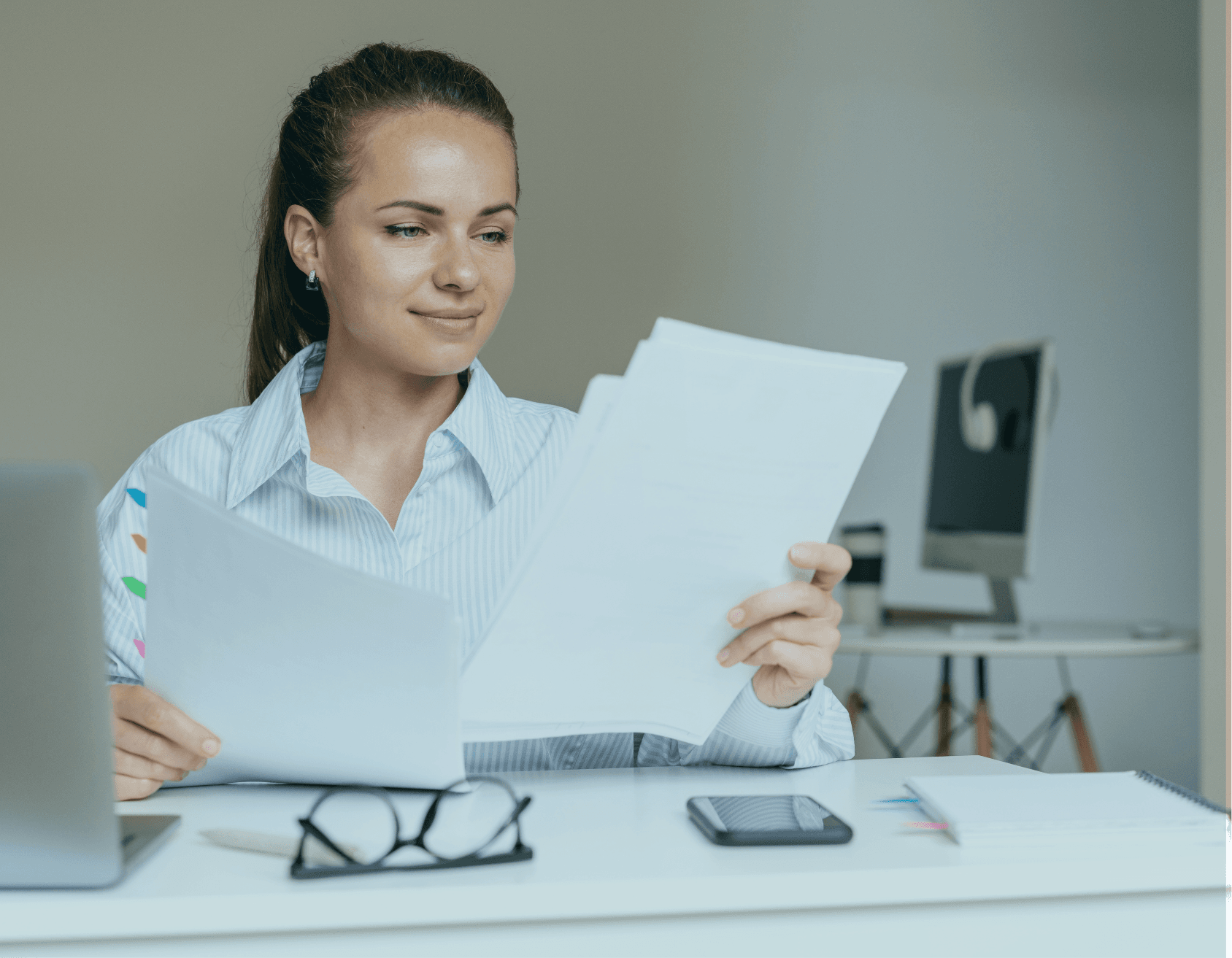 Private Practice Female Paralegal (1)